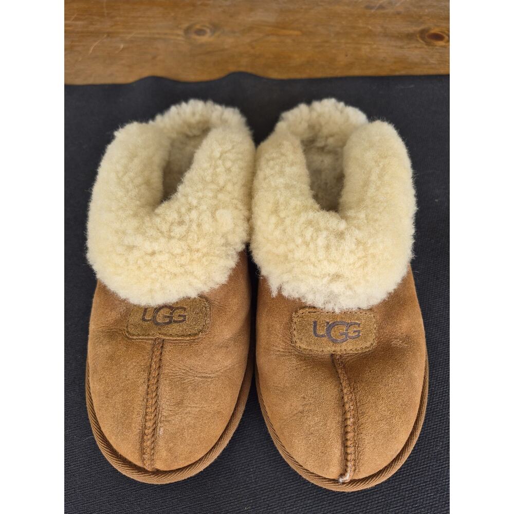 UGG Australia Cozy Slippers Size 9 - Picture 4 of 15